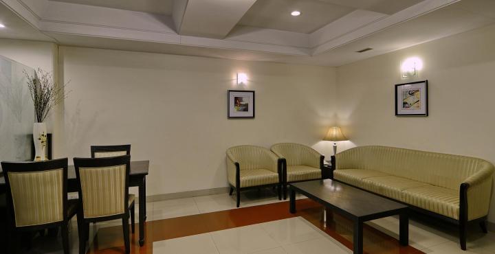 Ambience Executive Hotel Pimpri-Chinchwad Bagian luar foto