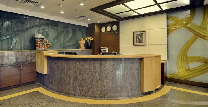 Ambience Executive Hotel Pimpri-Chinchwad Bagian luar foto